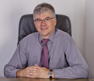 Bernhard Eppert, Diplom – Kaufmann (Geschäftsführer)